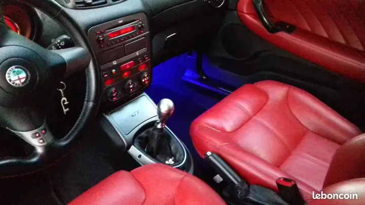 Alfa Romeo Gt 2007 photo 2