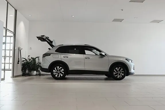 Volkswagen Tiguan 2026 photo 4