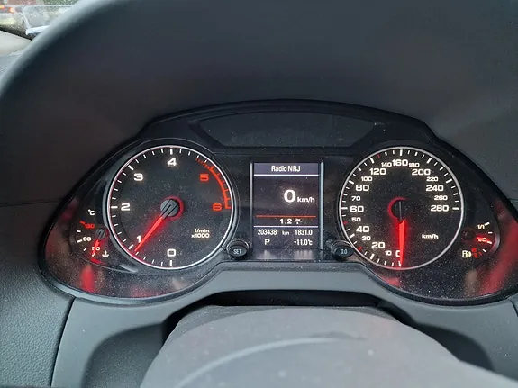 Audi Q5 2010 photo 2