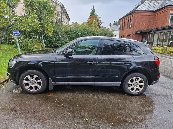 Audi Q5 2010 photo 3