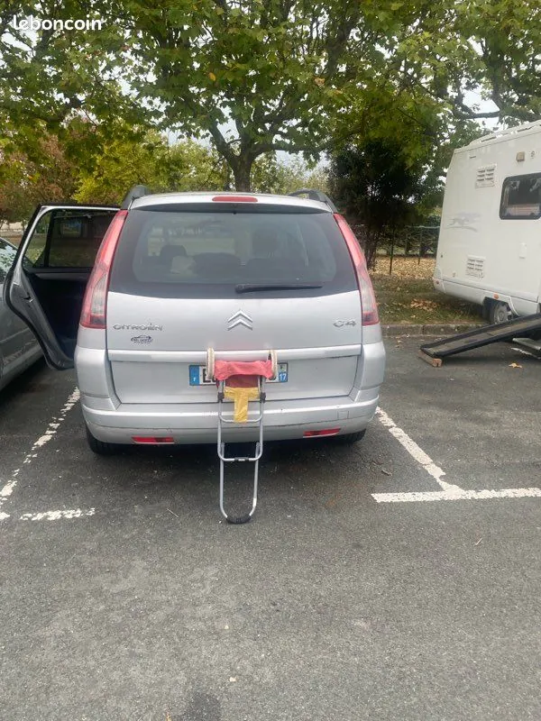 Citroen C4 Picasso 2007 photo 3