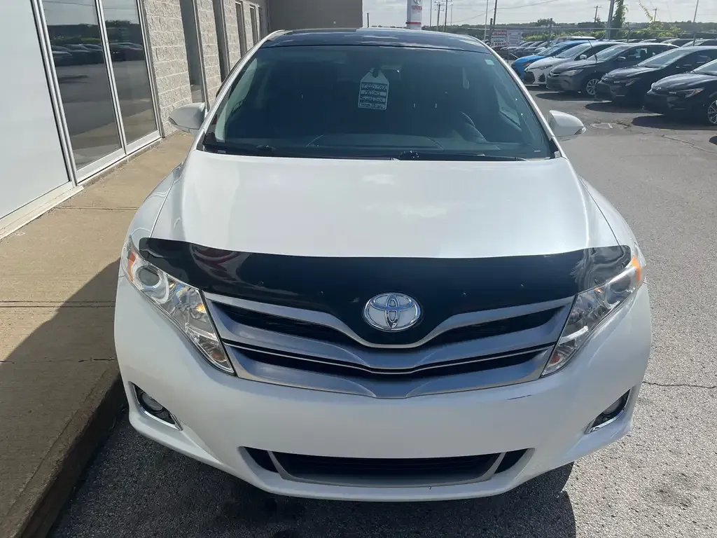 Toyota Venza 2014 photo 2