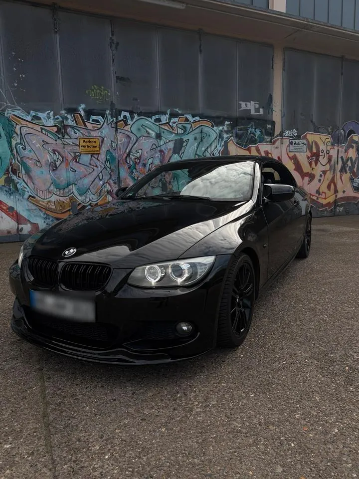 BMW E93