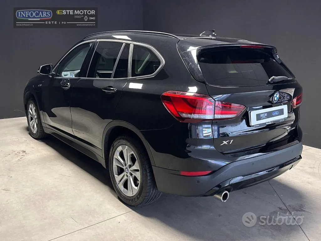 BMW X1 2022 photo 2