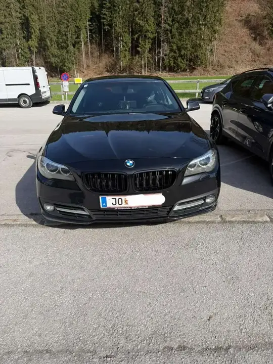 BMW 5 Series 2015 photo 2