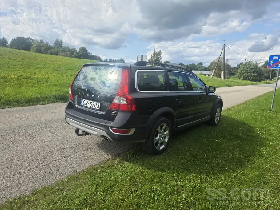 Volvo Xc 70 2011 photo 2
