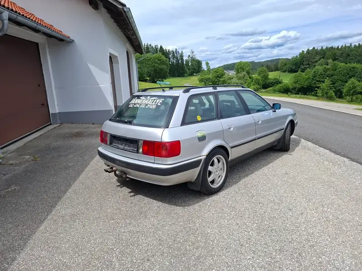 Audi 80