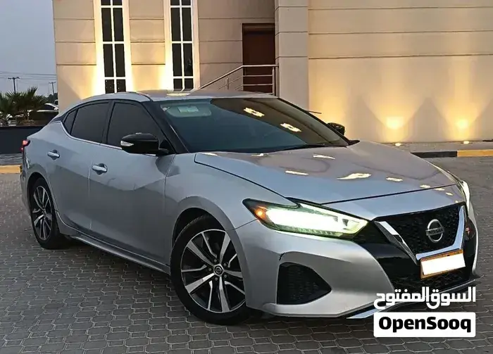 Nissan Maxima