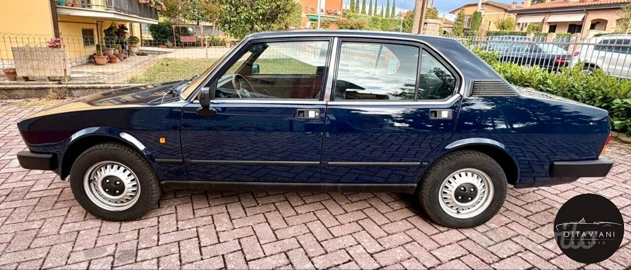 Alfa Romeo Alfetta 1983 photo 2