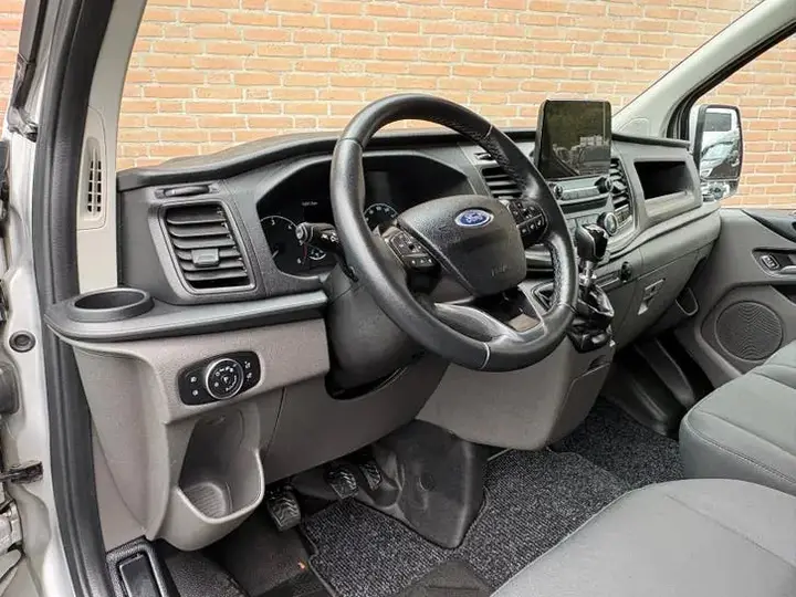 Ford Transit Custom 2021 photo 2