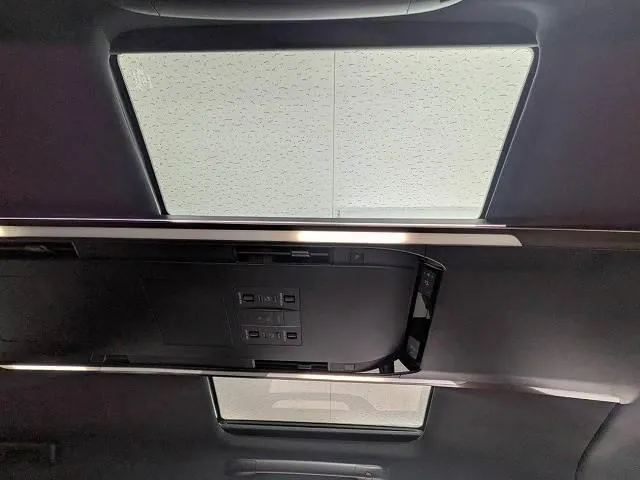 Toyota Alphard 2024 photo 5
