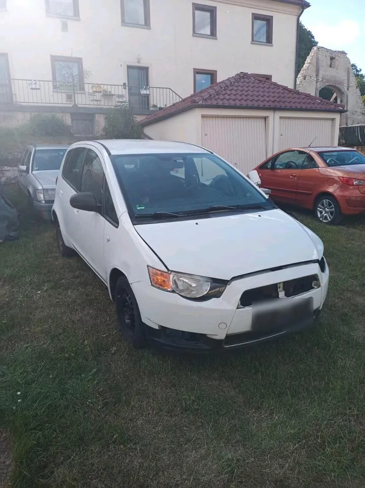 Mitsubishi Colt