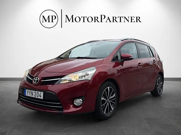 Toyota Verso 2017 photo 3