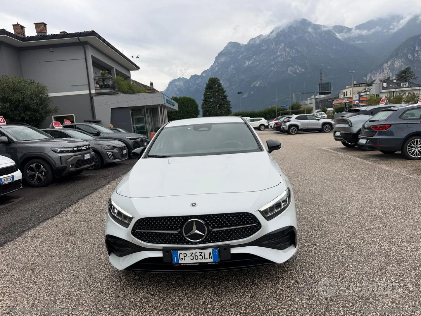 Mercedes-Benz A 250 2023 photo 2