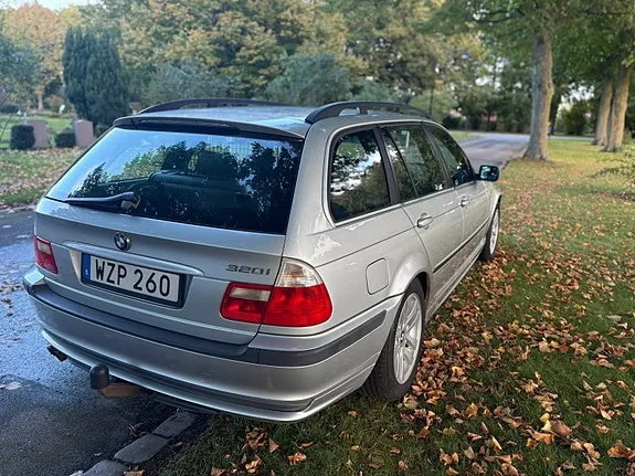 BMW 320I 2005 photo 2