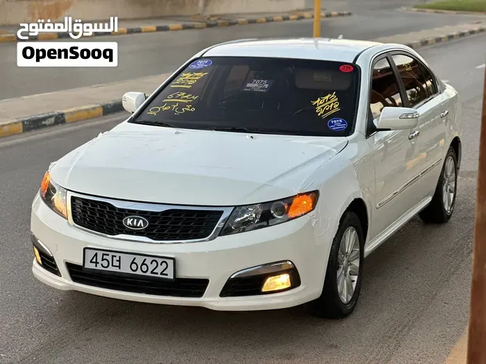 Kia Lotze 2010 photo 2