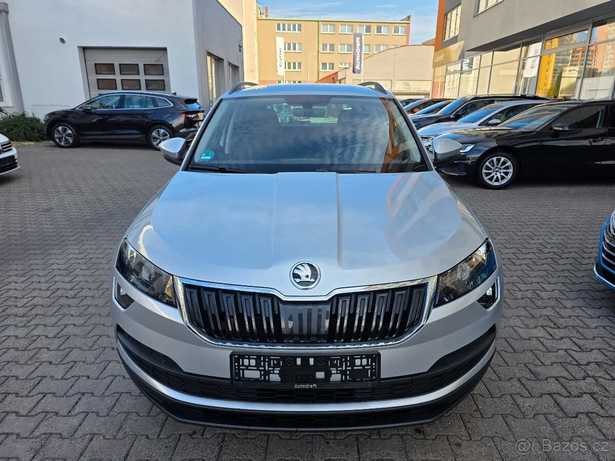 Skoda Karoq 2021 photo 2