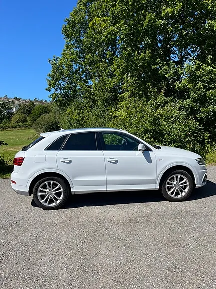 Audi Q3 2014 photo 5