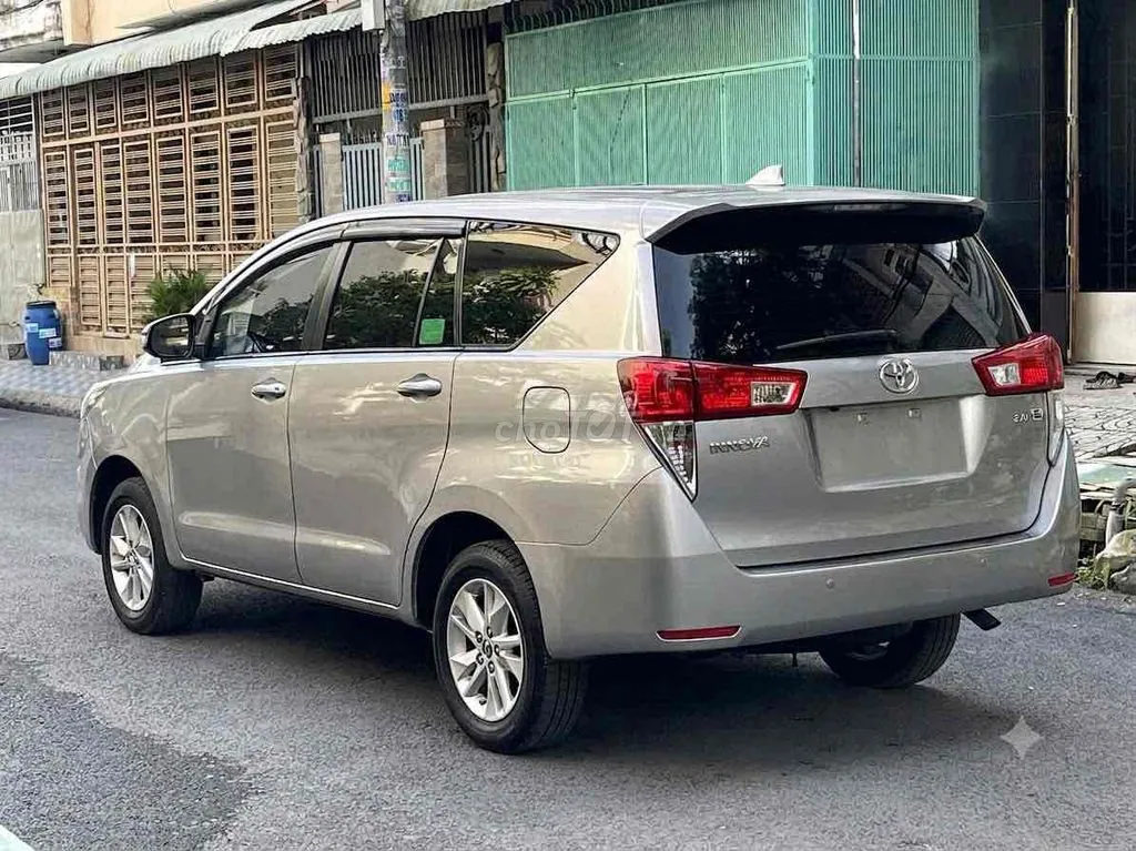 Toyota Innova 2019 photo 5