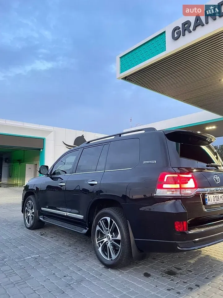 Toyota Land Cruiser 2020 photo 5