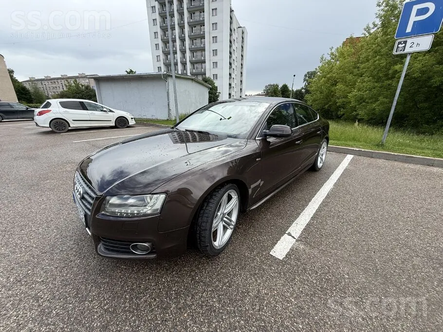 Audi A5 2011 photo 3