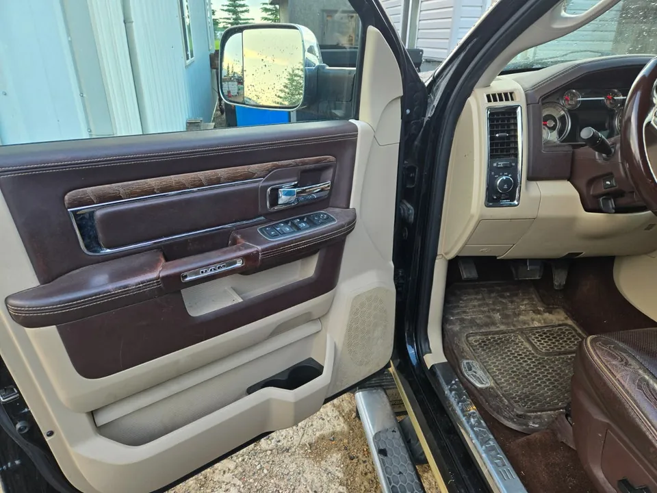 Ram 2500 Longhorn 2015 photo 3