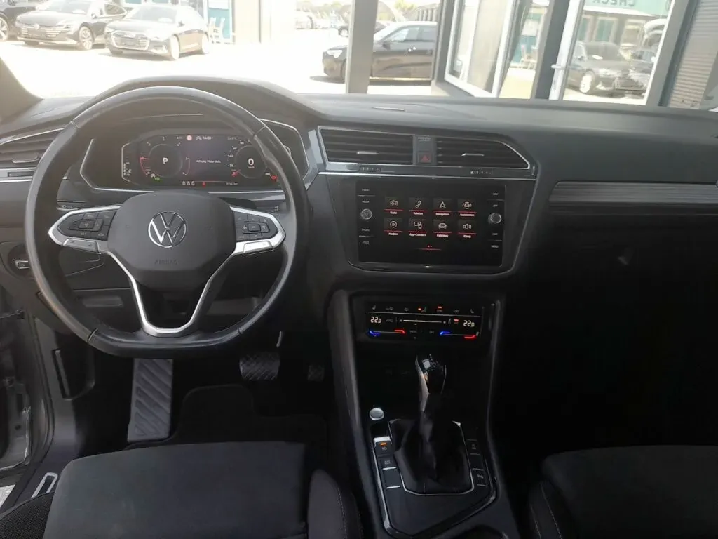 Volkswagen Tiguan Allspace 2022 photo 3