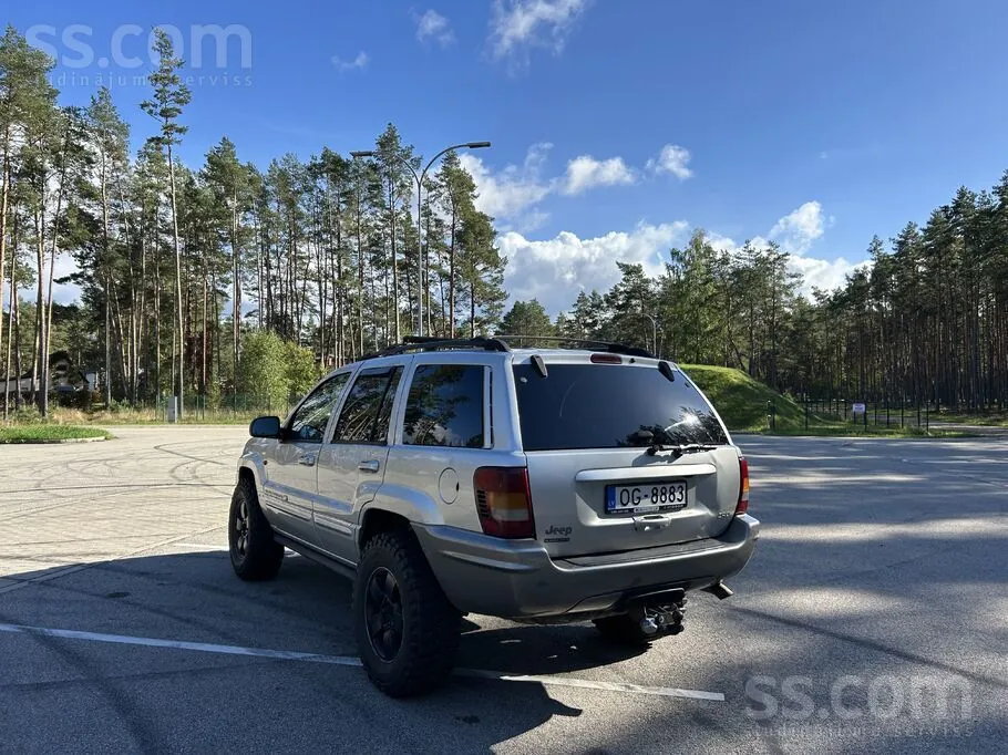 Jeep Grand Cherokee 2003 photo 4