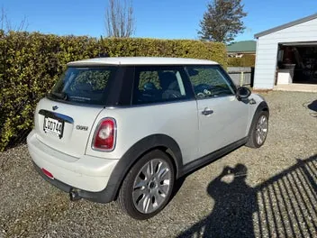 Mini Cooper 2010 photo 3