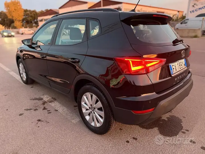 Seat Arona 2019 photo 5
