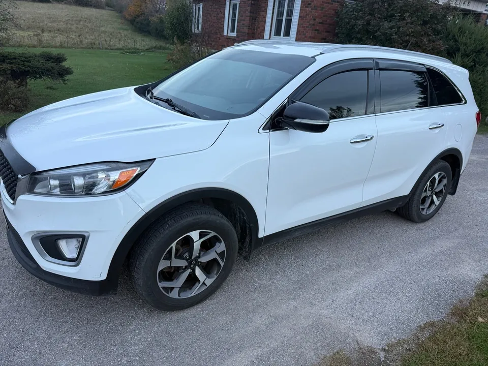 Kia Sorento 2018 photo 2