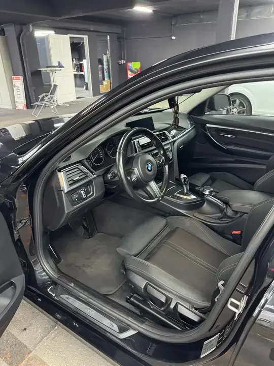 BMW 3 Series 2017 photo 3