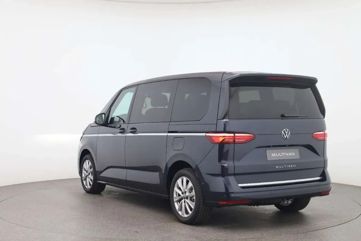Volkswagen Multivan 2025 photo 3