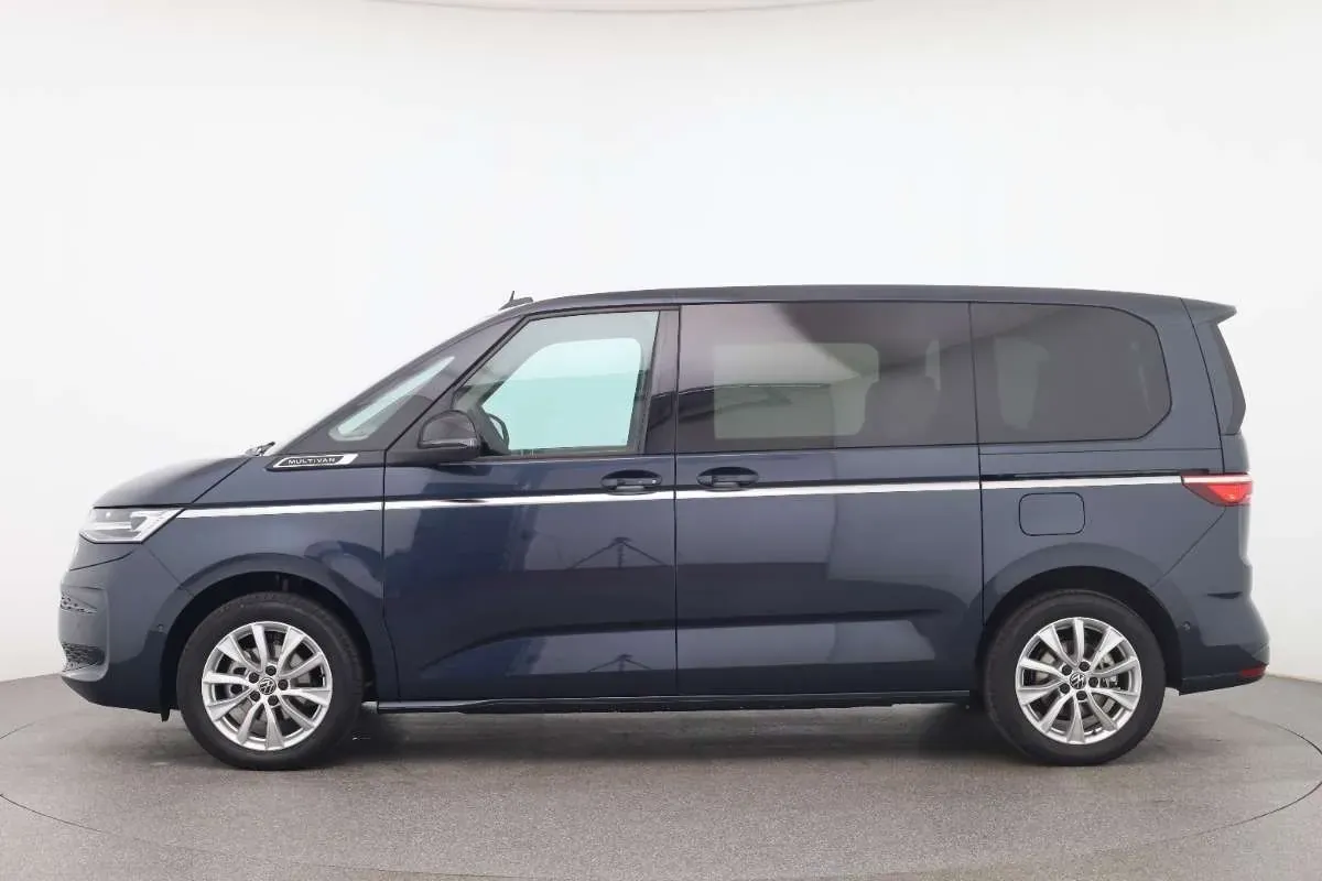 Volkswagen Multivan 2025 photo 2