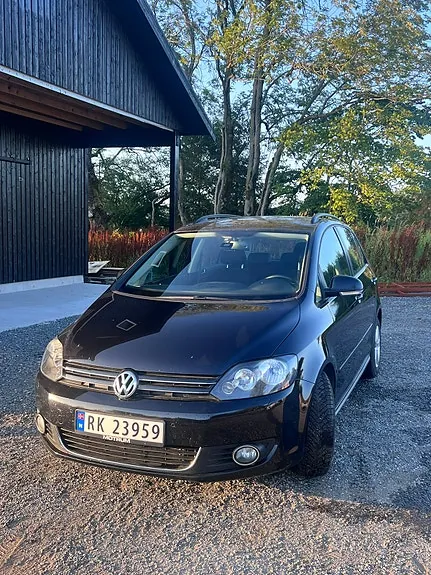 Volkswagen Golf Plus 2011 photo 2