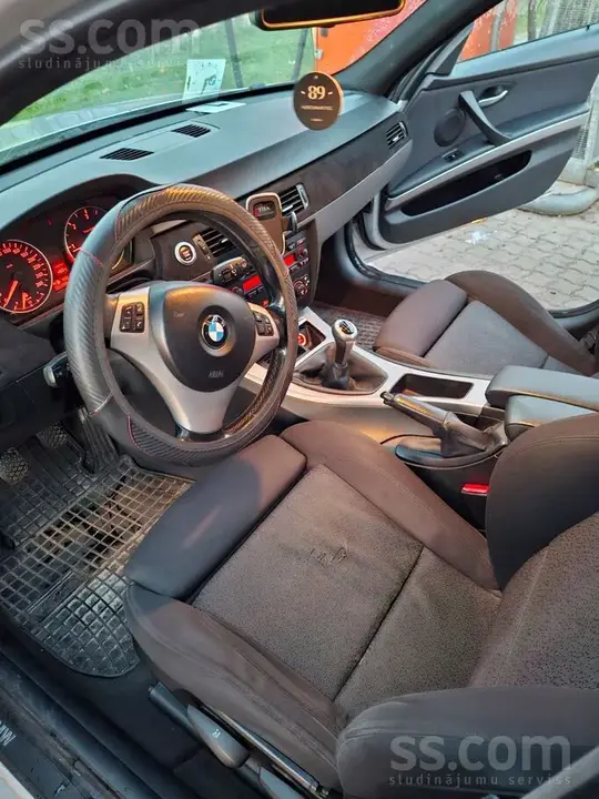 BMW 320 2005 photo 5