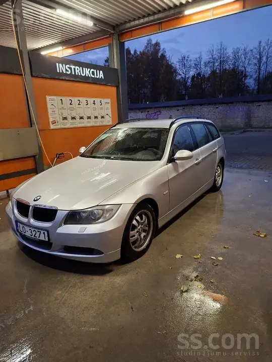 BMW 320 2005 photo 4