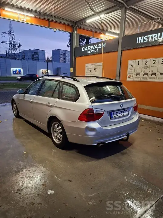 BMW 320 2005 photo 3