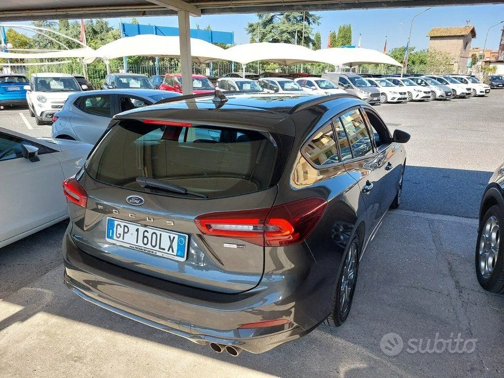 Ford Focus 2023 photo 4