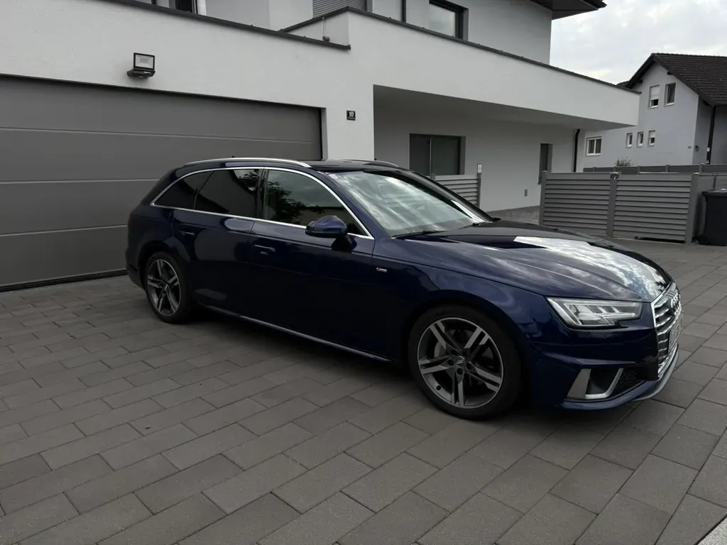 Audi A4 2019 photo 3