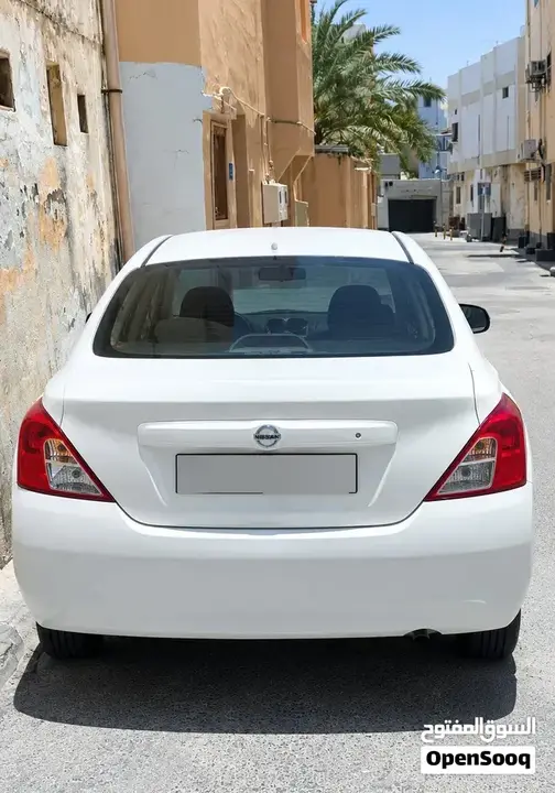 Nissan Sunny 2013 photo 3