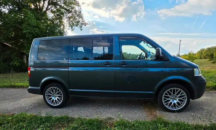 Volkswagen T5 Multivan