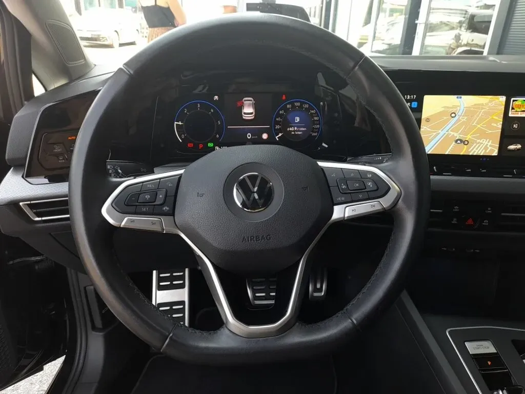 Volkswagen Golf 2022 photo 3