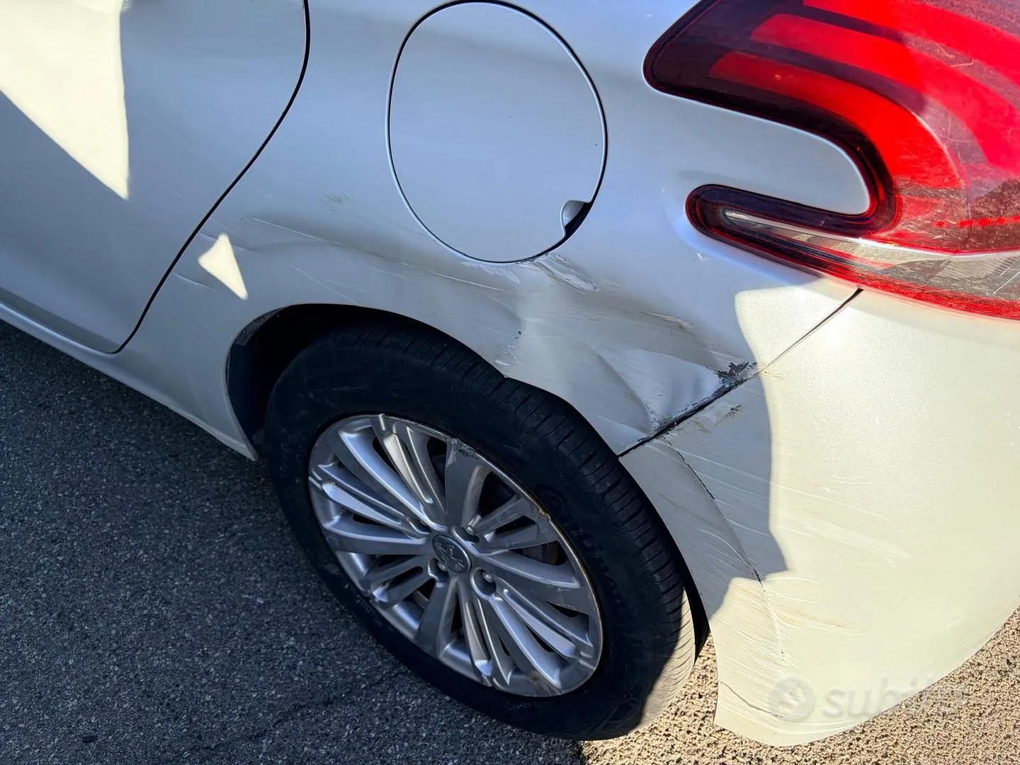 Peugeot 208 2018 photo 5