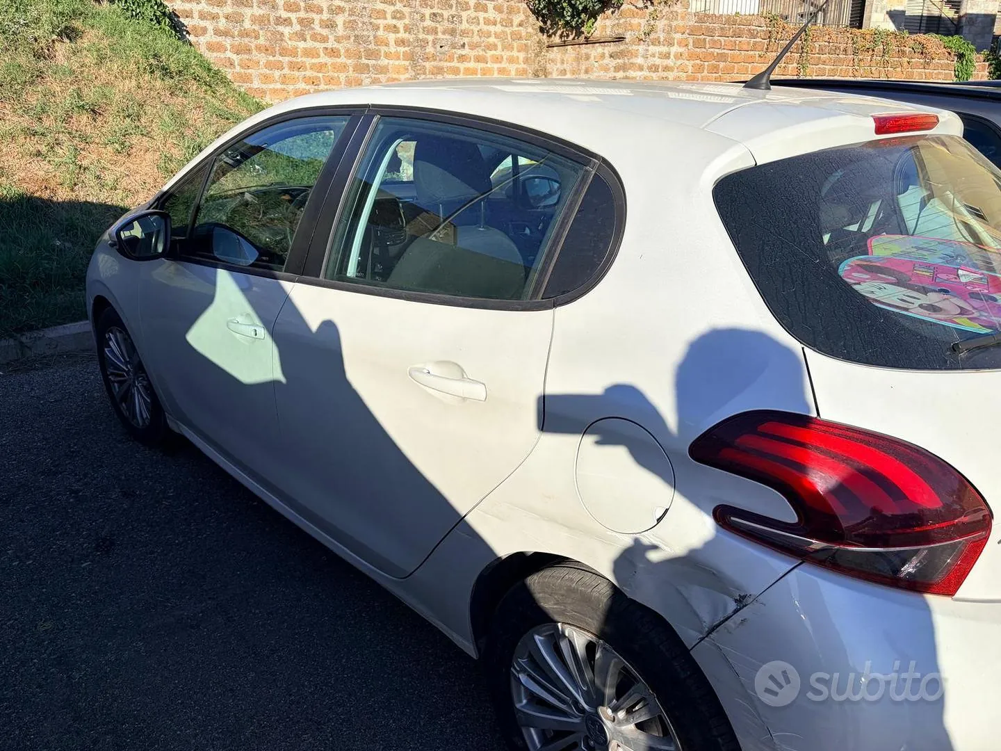 Peugeot 208 2018 photo 4