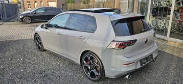 Volkswagen Golf 2025 photo 3