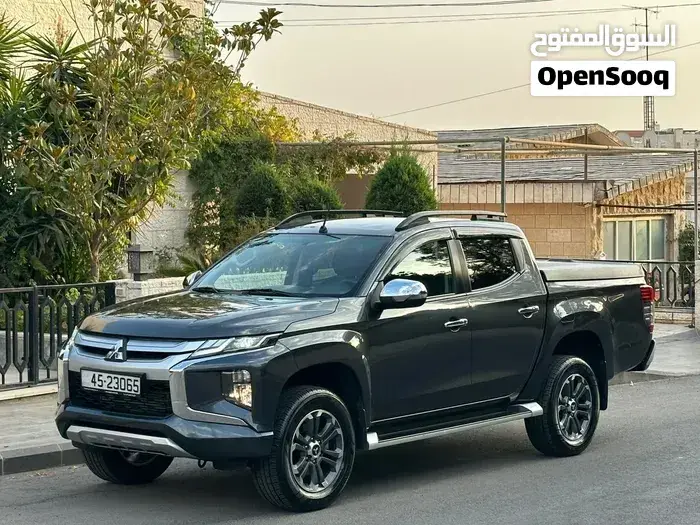Mitsubishi L200 2022 photo 3