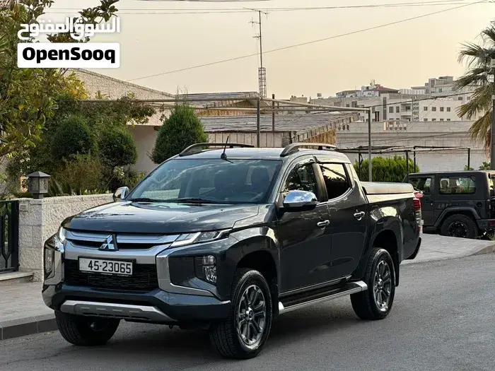 Mitsubishi L200 2022 photo 2