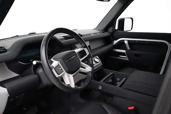 Land Rover Defender 110 2023 photo 5
