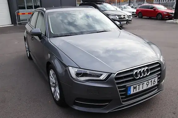 Audi A3 2016 photo 3